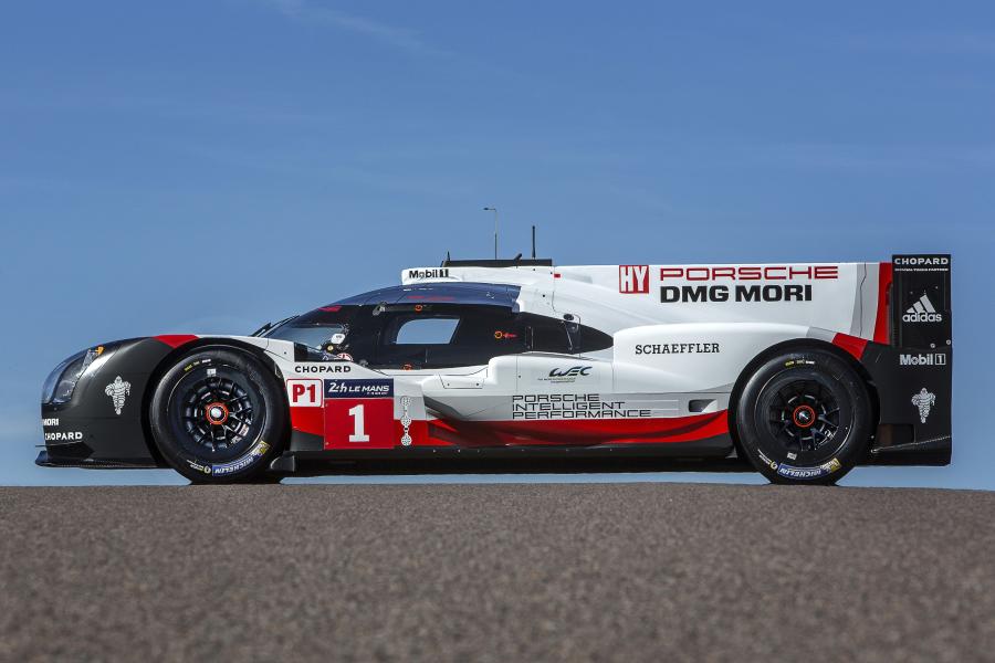 Porsche 919 Hybrid 2017 года  (фото 13 из 18)